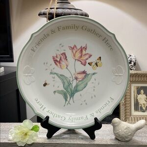 Like New Lenox Butterfly Meadow Dessert Platter!